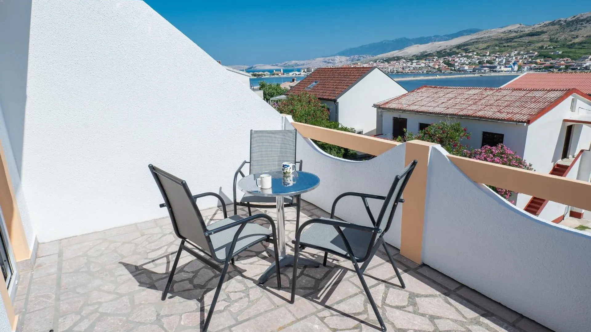 Bane Apartmani Pag Ap2 Pag Town Lägenhet